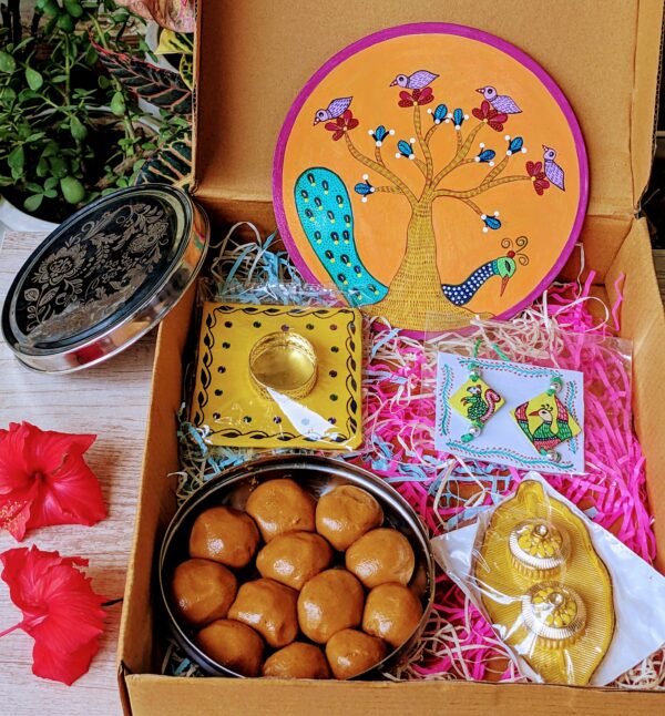 Gond Art Inspired Rakhi-Hamper #2