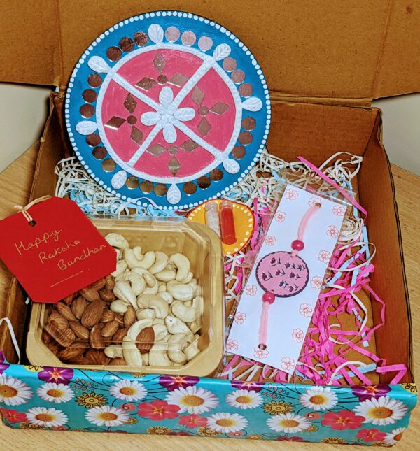 Rakhi gift hamper